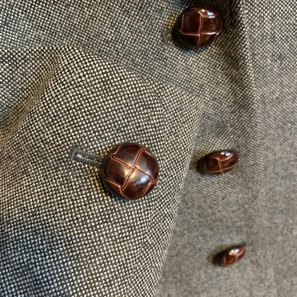 Blazer - Picture 5 of 6